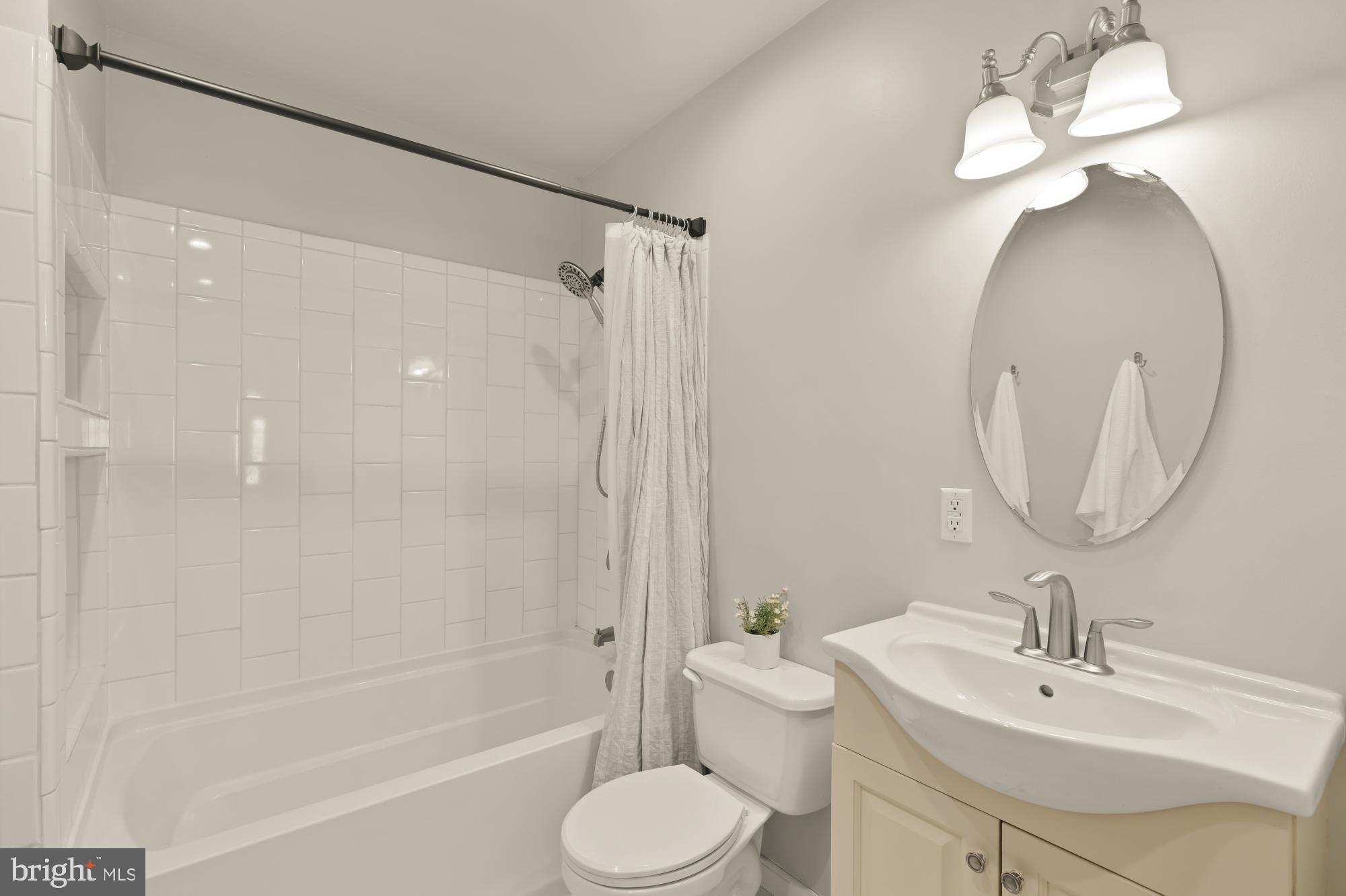 2205 Cherry Hill Road Dumfries, VA 22026 - Photo 26 of 40 Updated Hall Bath
