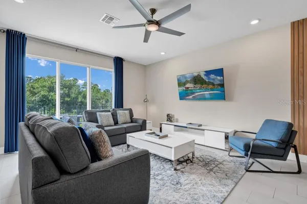 $2,850 | 7846 Spectrum Drive, Reunion, FL 34747