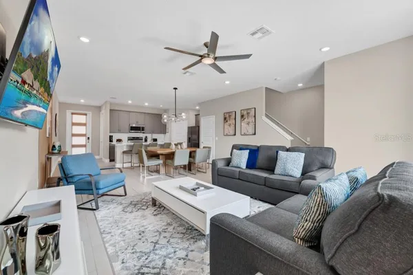 $2,850 | 7846 Spectrum Drive, Reunion, FL 34747