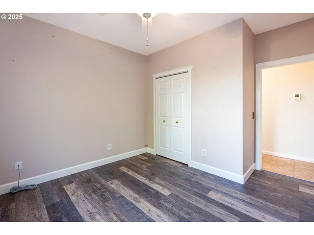 $459,900 | 83 Sunday Drive, Creswell, OR 97426