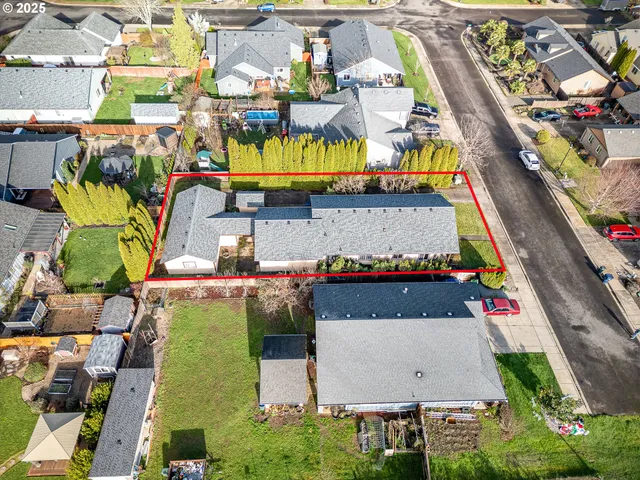 $459,900 | 83 Sunday Drive, Creswell, OR 97426