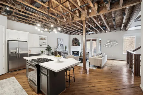 $499,900 | 910 Malone Street, Unit 104, Houston, TX 77007