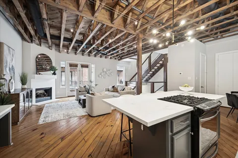 $499,900 | 910 Malone Street, Unit 104, Houston, TX 77007