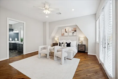 $499,900 | 910 Malone Street, Unit 104, Houston, TX 77007