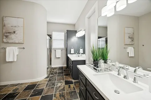 $499,900 | 910 Malone Street, Unit 104, Houston, TX 77007