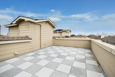 $499,900 | 910 Malone Street, Unit 104, Houston, TX 77007