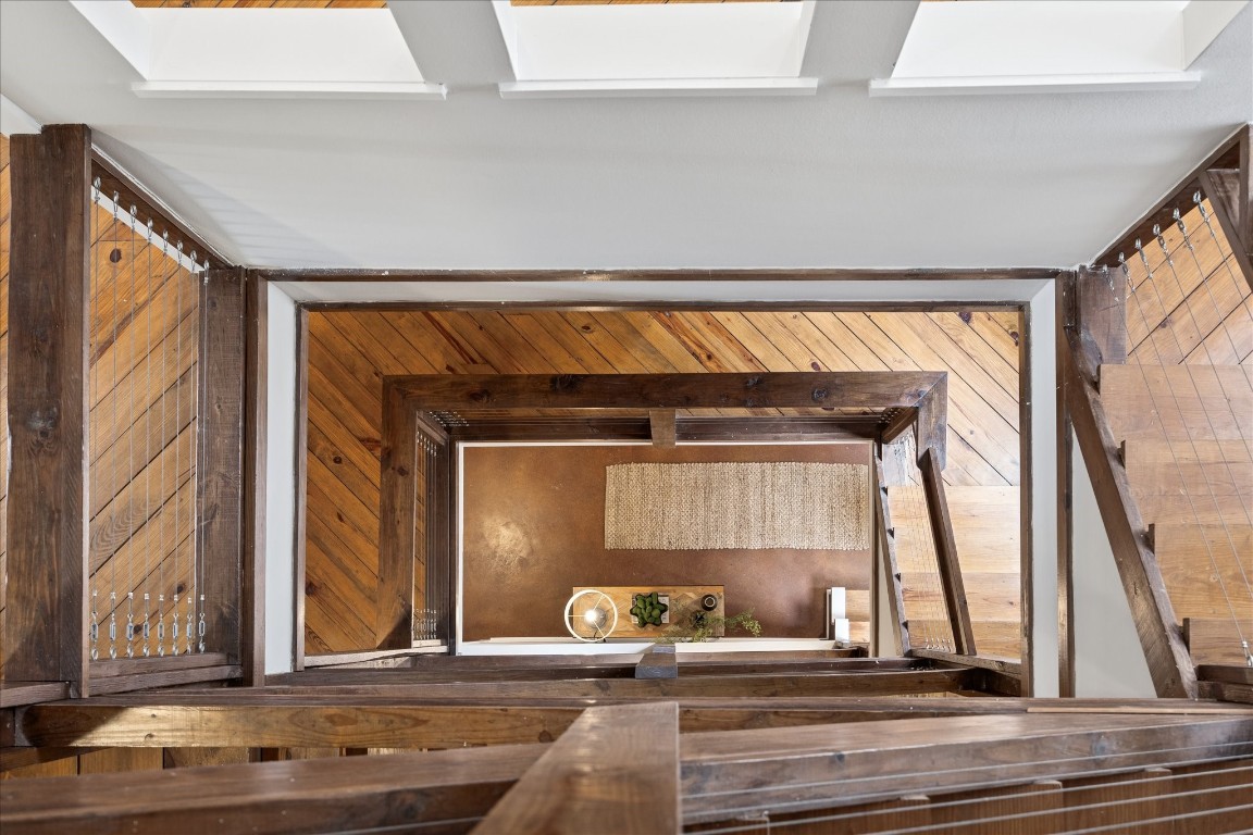 910 Malone Street, Unit 104 Houston, TX 77007 - Photo 40 of 44 Gorgeous architectural elements at every turn