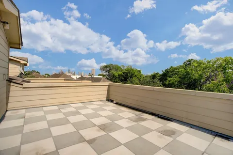 $499,900 | 910 Malone Street, Unit 104, Houston, TX 77007