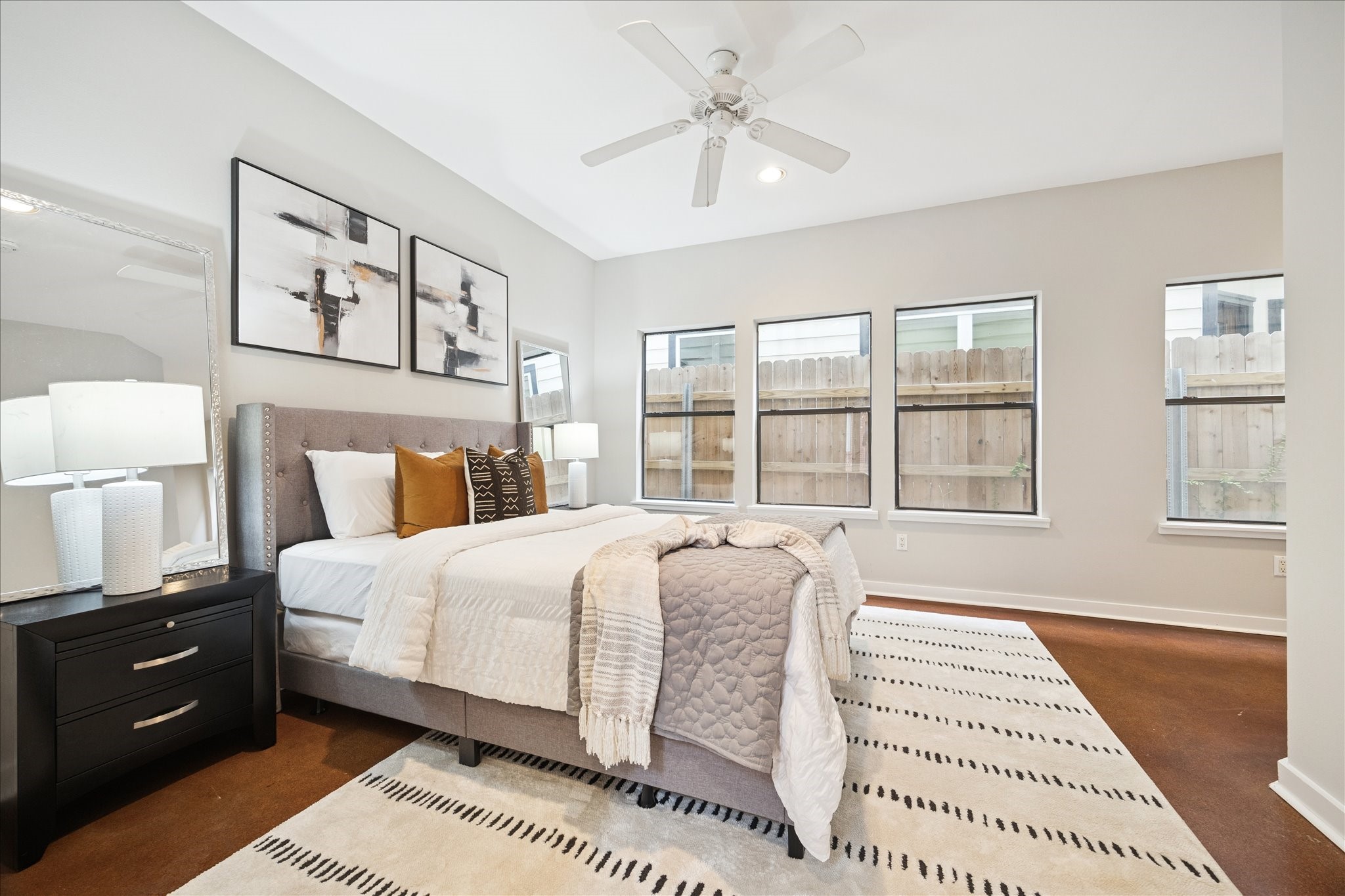 910 Malone Street, Unit 104 Houston, TX 77007 - Photo 10 of 44 Secondary bedroom alternate view, with wall of windows