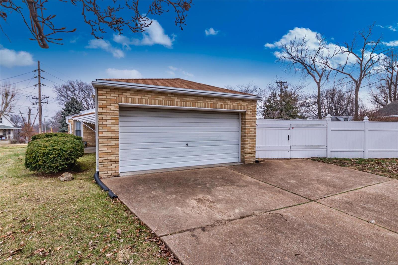 6624 Heege Road St. Louis, MO 63123 - Photo 29 of 32 Gallery Image 29