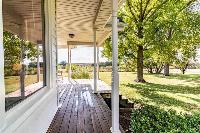 $448,000 | 10368 Northwest Hwy O, Blairstown, MO 64726