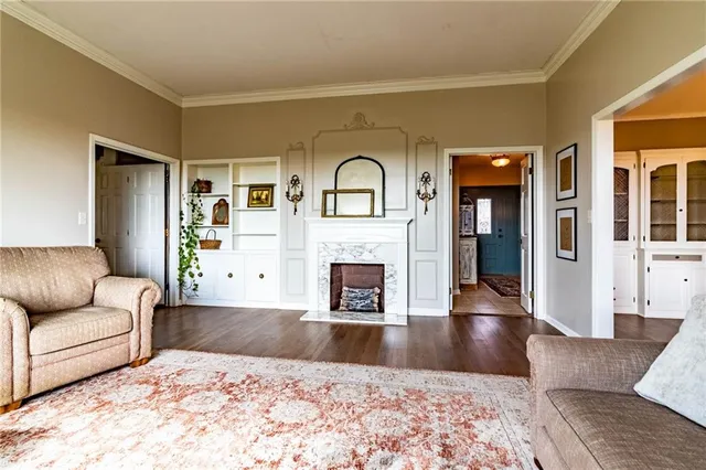 $448,000 | 10368 Northwest Hwy O, Blairstown, MO 64726