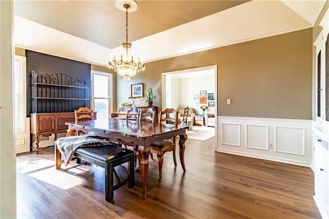 $448,000 | 10368 Northwest Hwy O, Blairstown, MO 64726