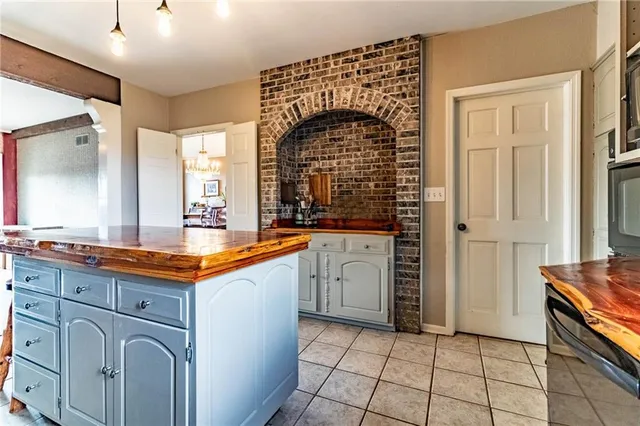 $448,000 | 10368 Northwest Hwy O, Blairstown, MO 64726