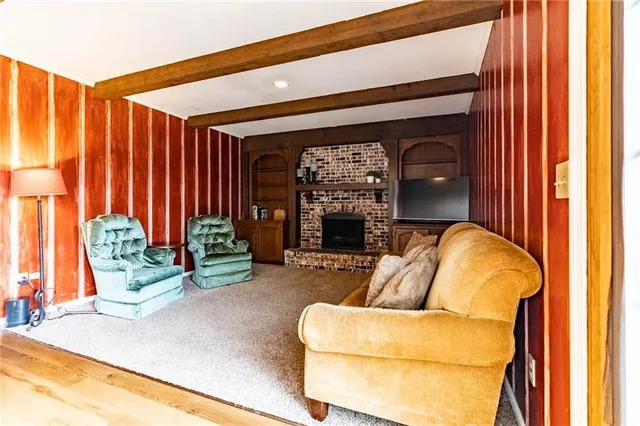 $448,000 | 10368 Northwest Hwy O, Blairstown, MO 64726