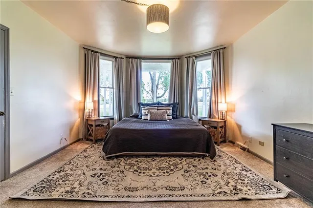 $448,000 | 10368 Northwest Hwy O, Blairstown, MO 64726