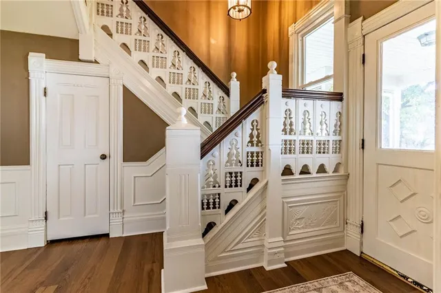 $448,000 | 10368 Northwest Hwy O, Blairstown, MO 64726