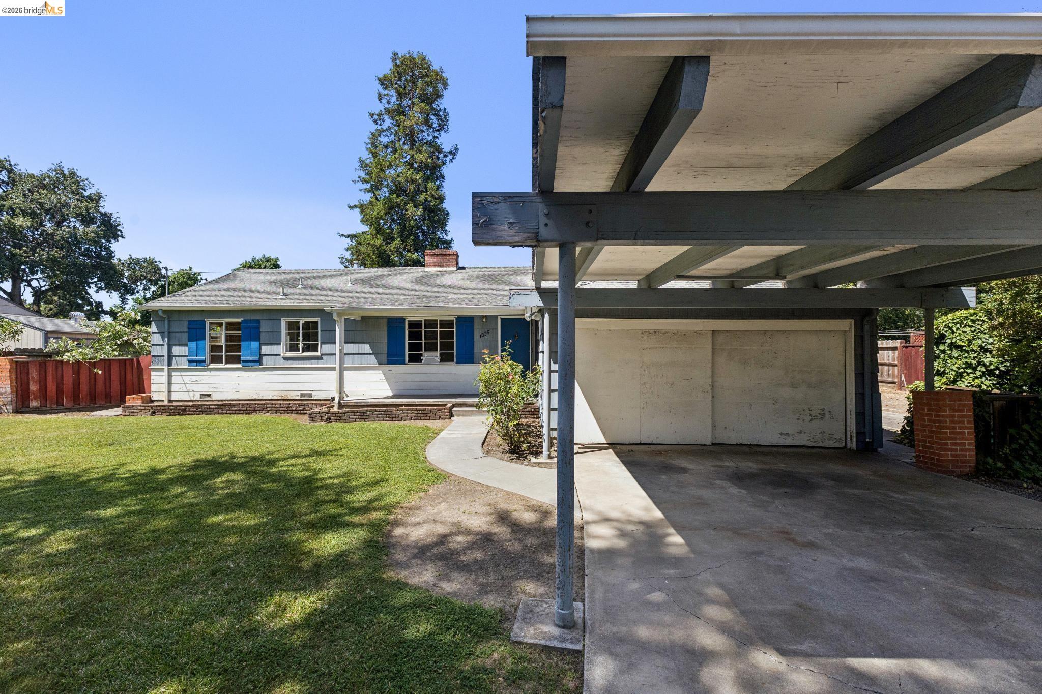 1035 Oak Grove Road Concord, CA 94518 - Photo 5 of 74