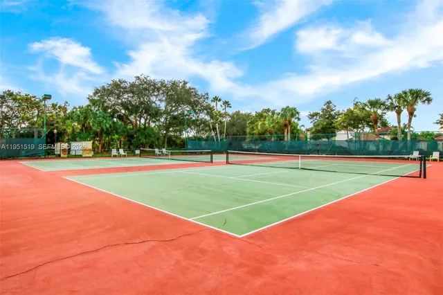 a view of a tennis court