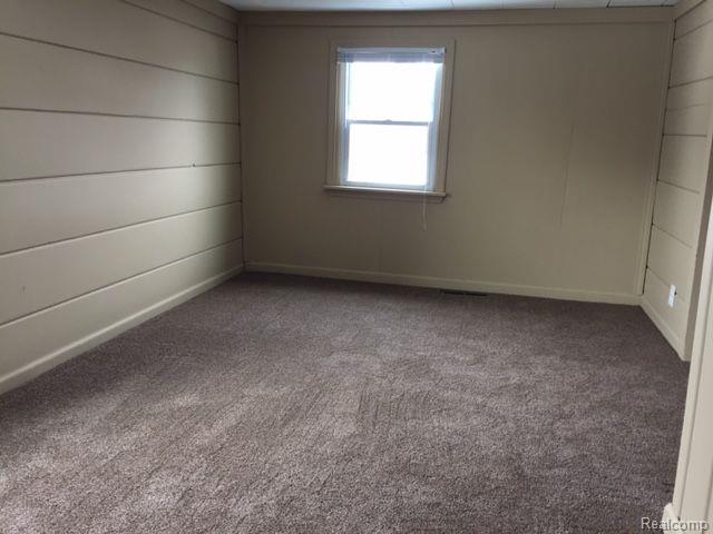 18623 Martin Road Roseville, MI 48066 - Photo 12 of 15 Gallery Image 12