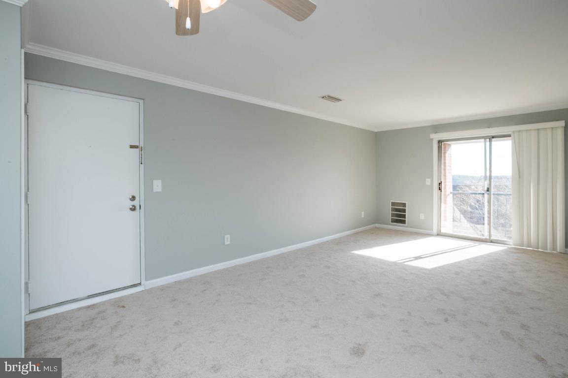 14801 Rydell Road, Unit 303 Centreville, VA 20121 - Photo 14 of 23