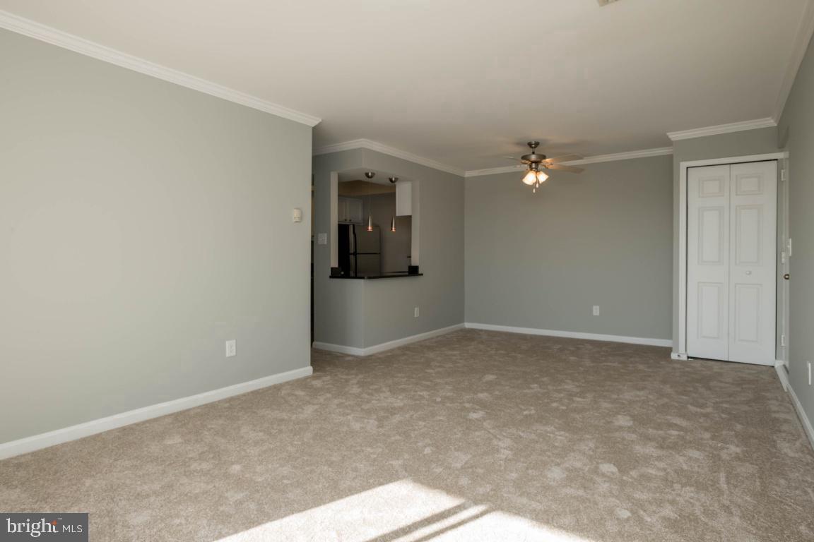 14801 Rydell Road, Unit 303 Centreville, VA 20121 - Photo 15 of 23