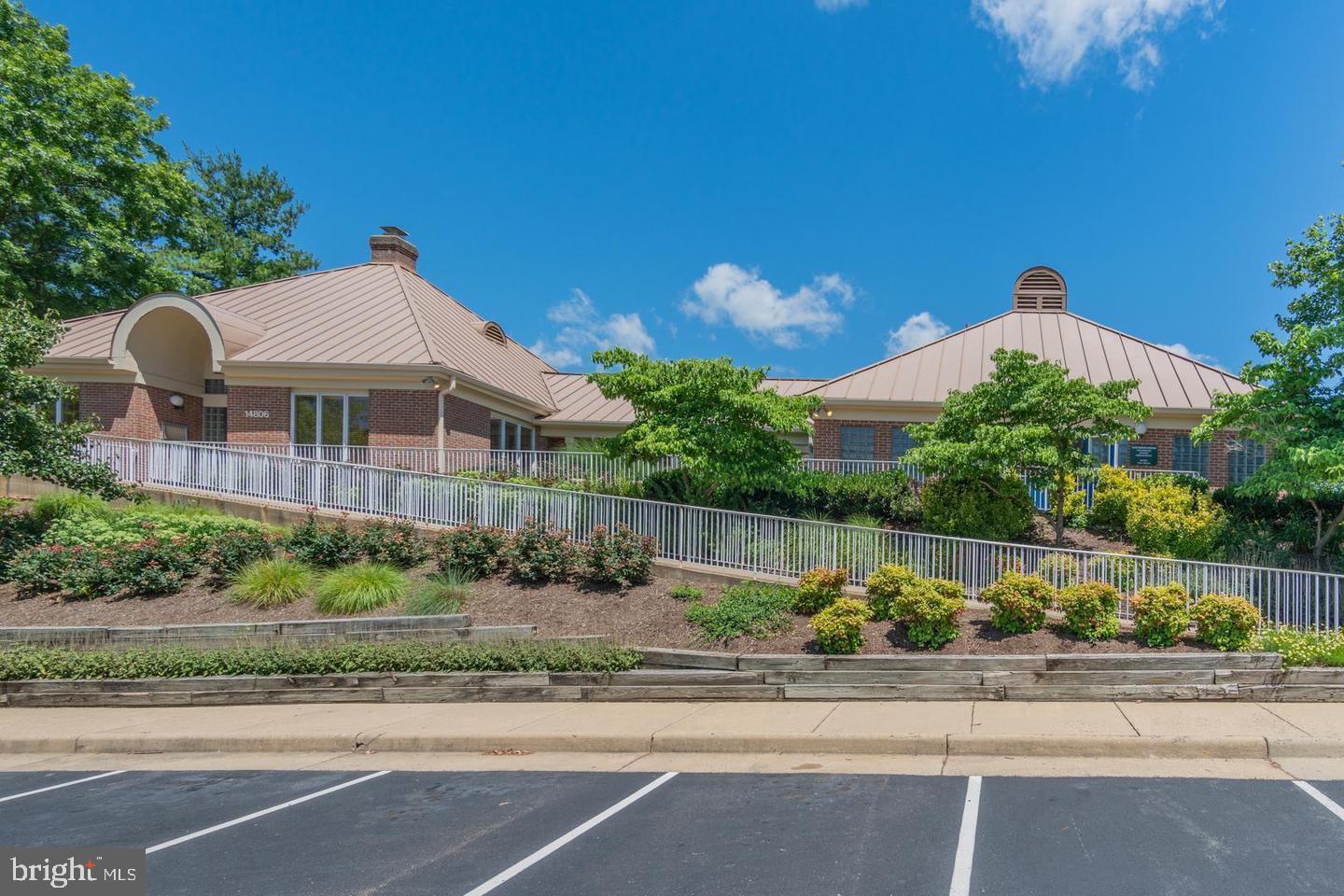 14801 Rydell Road, Unit 303 Centreville, VA 20121 - Photo 4 of 23