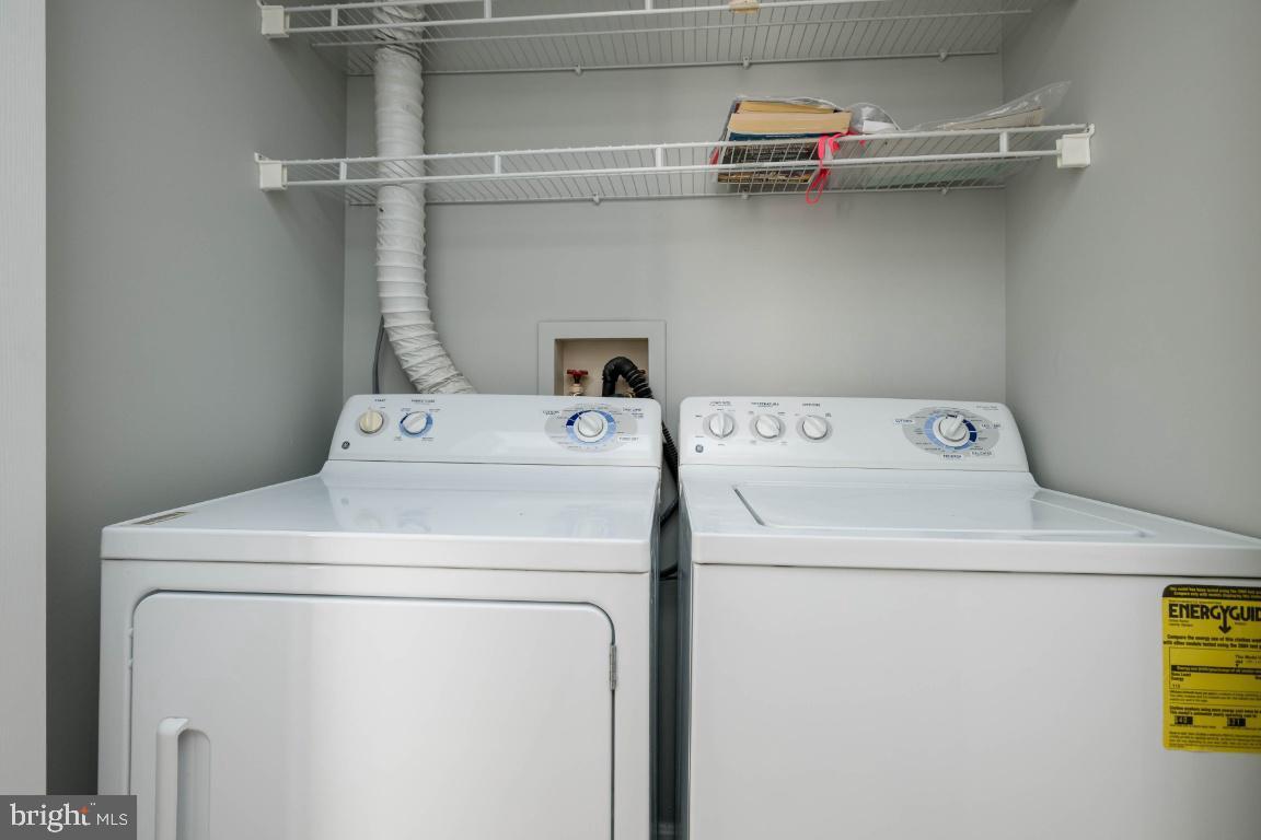 14801 Rydell Road, Unit 303 Centreville, VA 20121 - Photo 8 of 23