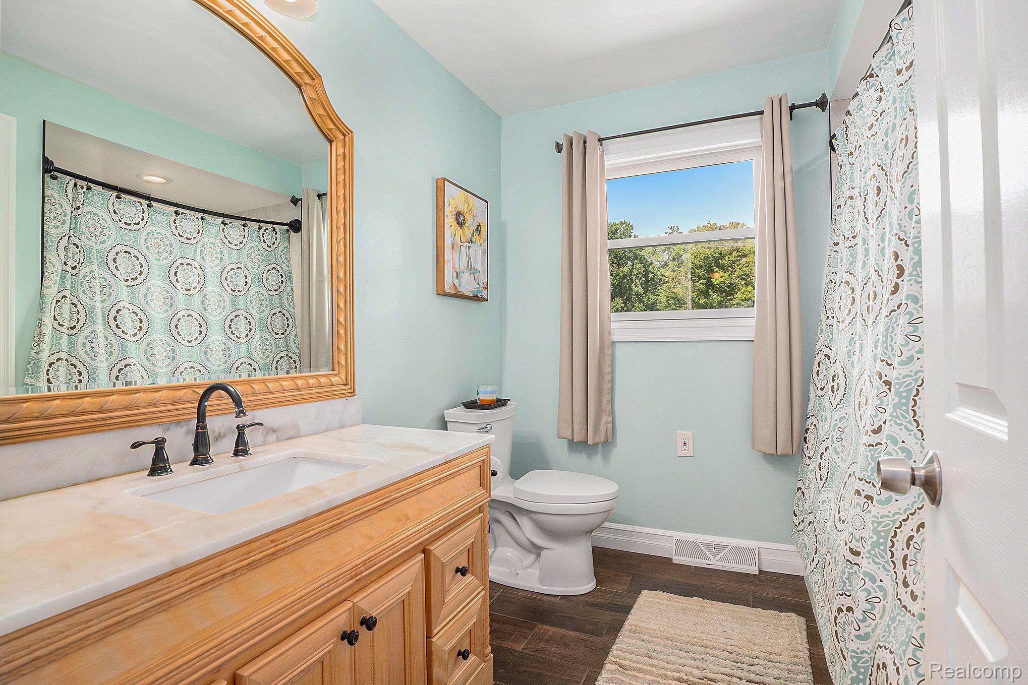 2140 Reid Road Flint, MI 48507 - Photo 10 of 27 Gallery Image 10