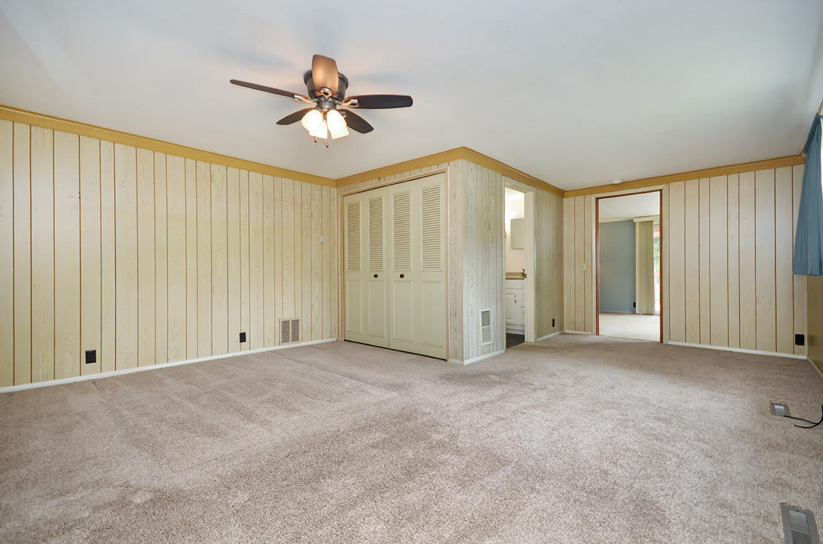 1816 Nazareth Road Kalamazoo, MI 49048 - Photo 10 of 22 010-1816-nazareth-rd-kalamazoo-mi-49048
