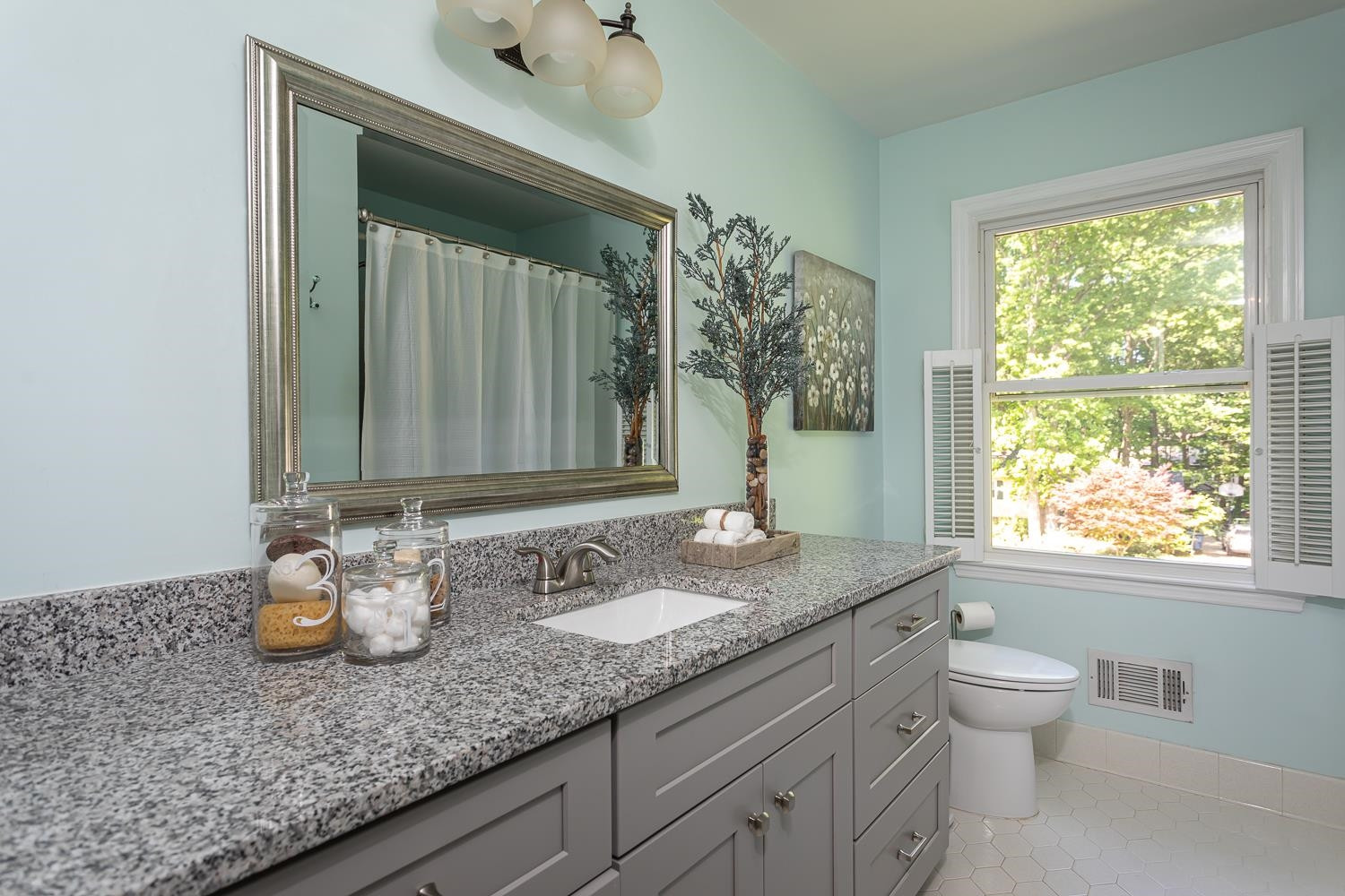 7400 Fiesta Way Raleigh, NC 27615 - Photo 21 of 33 2nd Full Bathroom