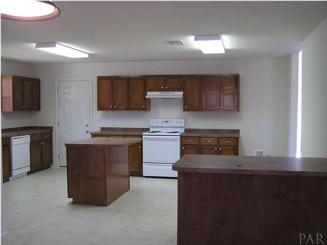 6708 Bryant Road Navarre, FL 32566 - Photo 4 of 10 Gallery Image 4