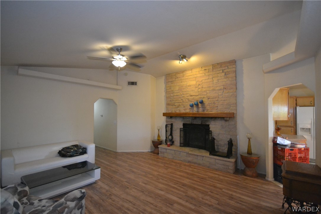 3810 Colorado Road Golden Valley, AZ 86413 - Photo 4 of 50 Gallery Image 4
