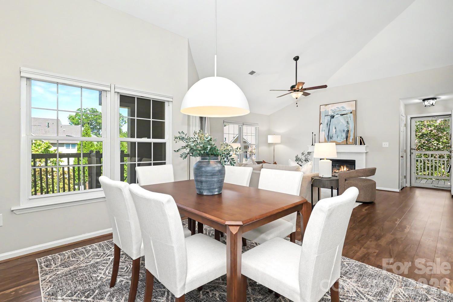 5009 Sharon Road, Unit I Charlotte, NC 28210 - Photo 8 of 36 Gallery Image 8