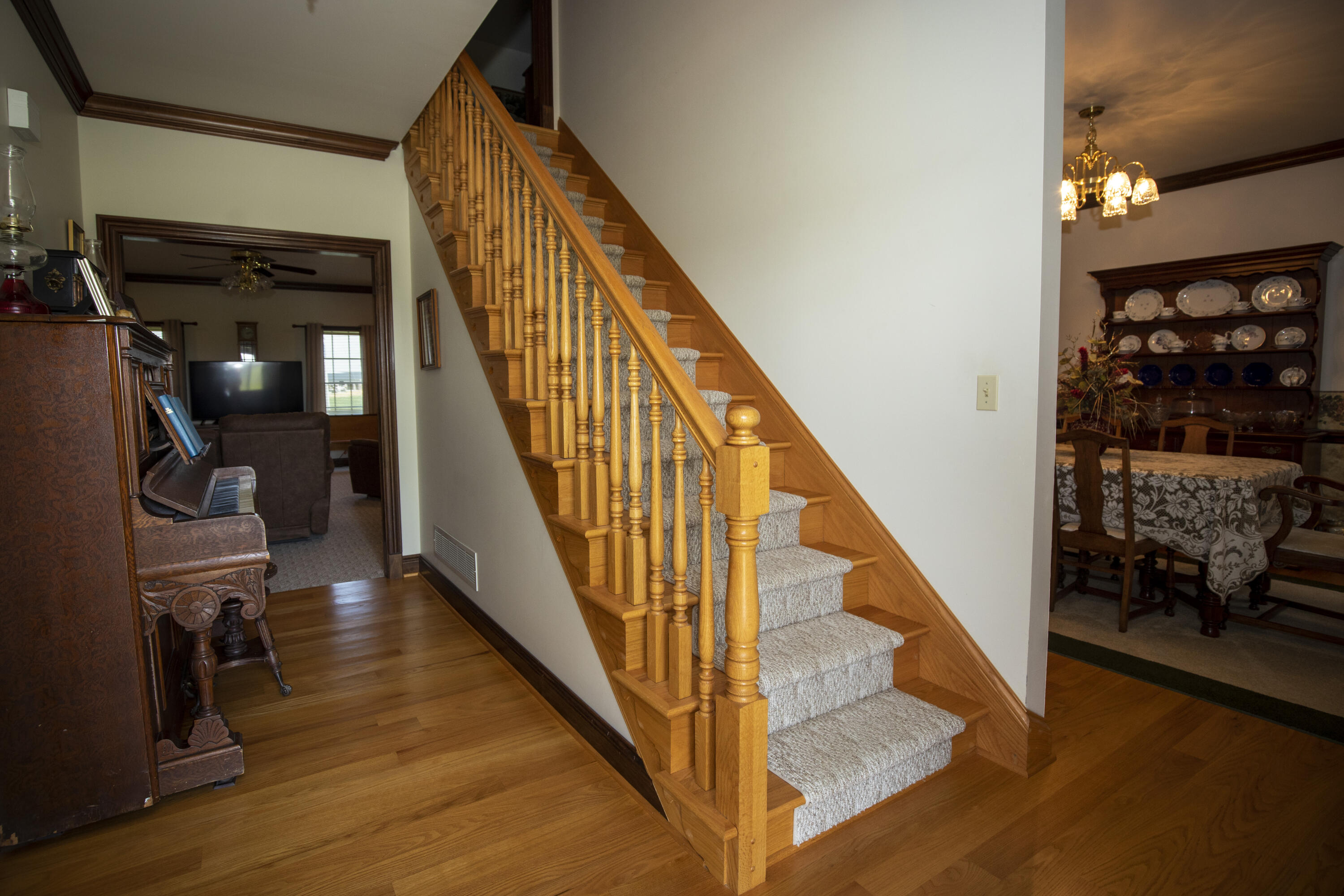 601 Whitenack Road Harrodsburg, KY 40330 - Photo 3 of 34 47601WhitenackRd