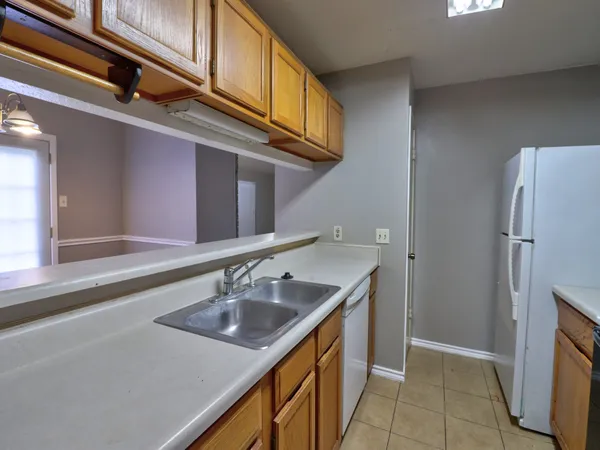 $1,750 | 9203 Danforth Way, Houston, TX 77083
