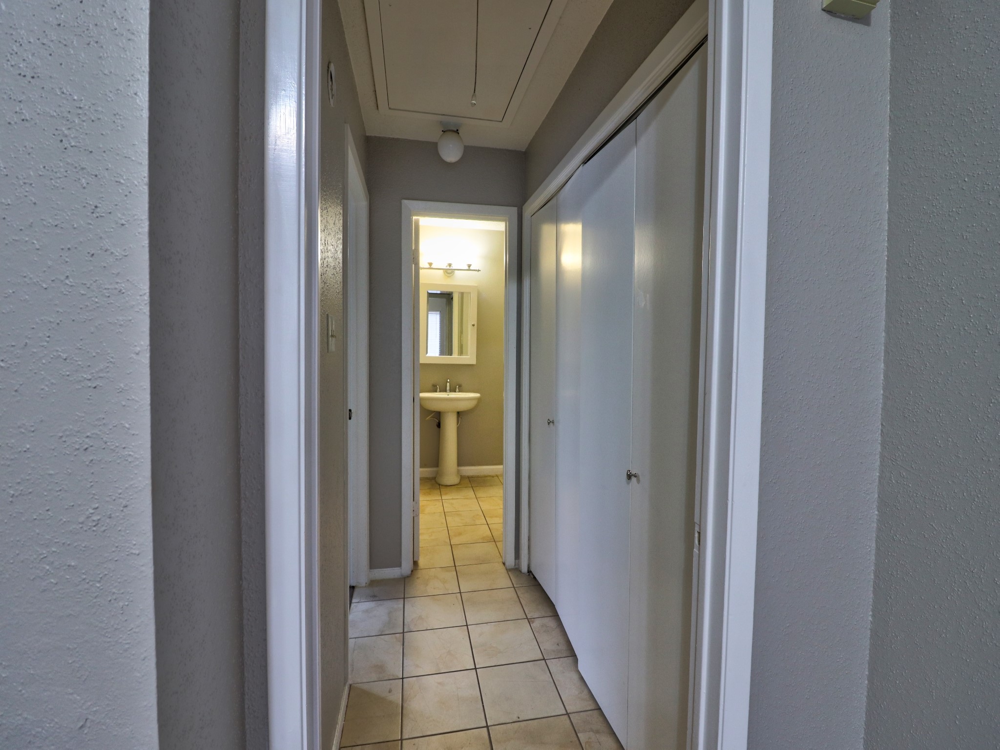 9203 Danforth Way Houston, TX 77083 - Photo 20 of 24