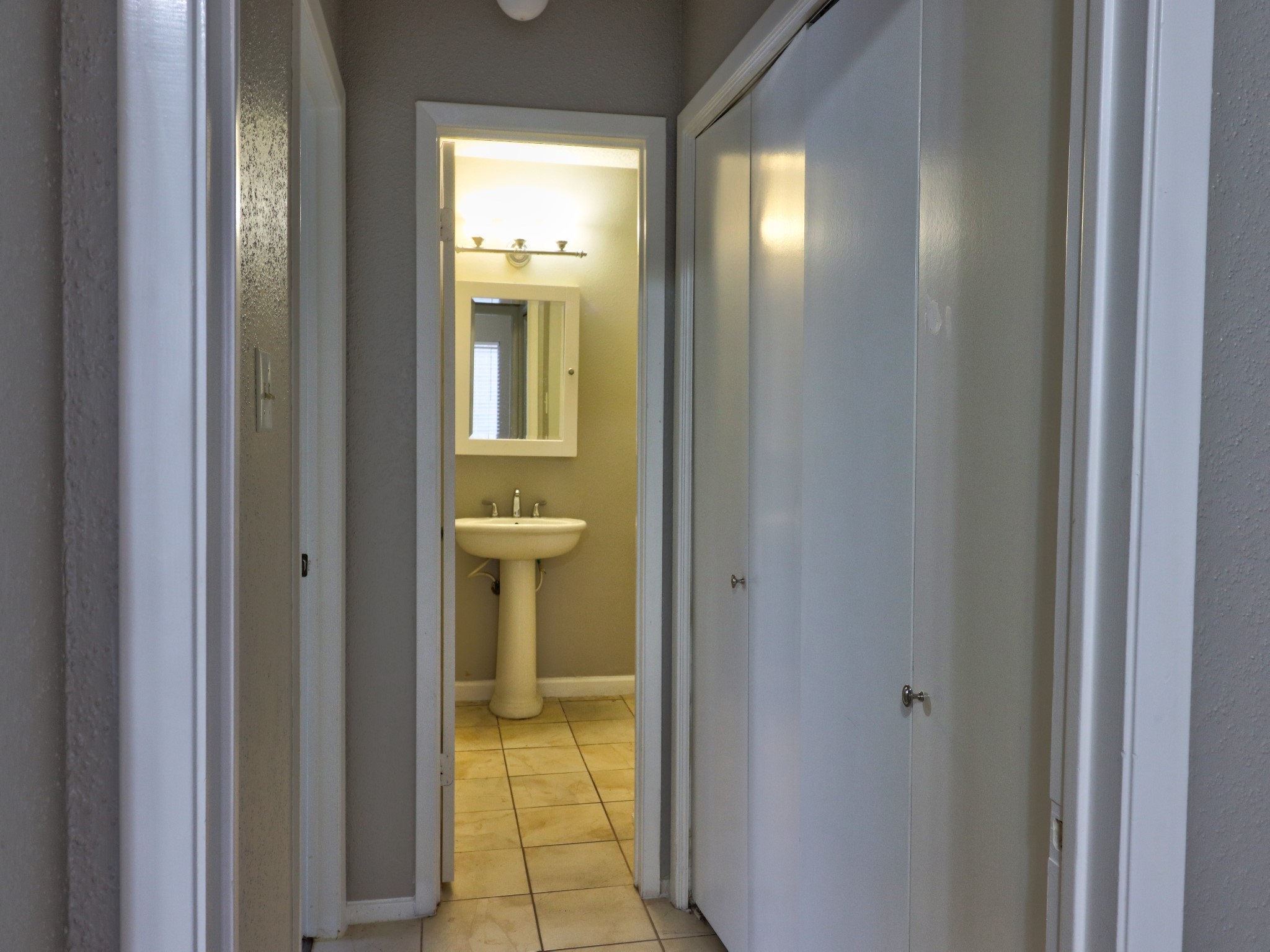 9203 Danforth Way Houston, TX 77083 - Photo 21 of 24