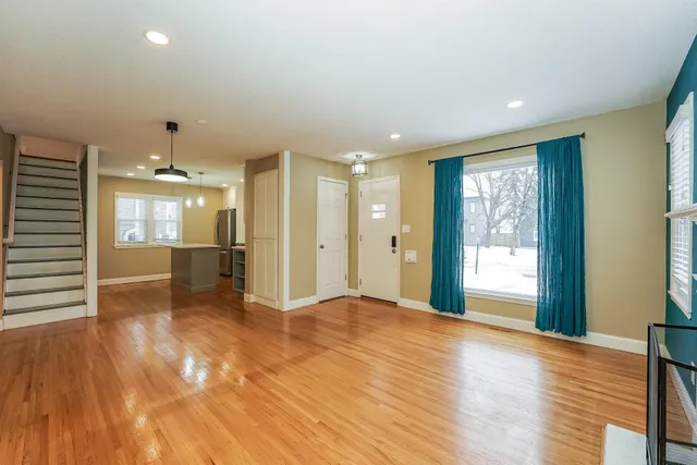 $2,795 | 5928 York Avenue South, Edina, MN 55410