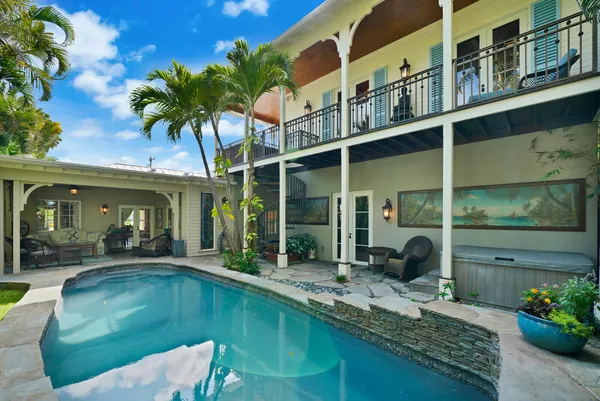 $13,000 | 137 South Oak Street, Lantana, FL 33462