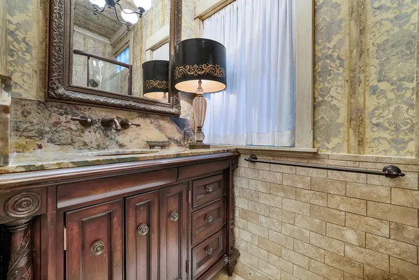 $13,000 | 137 South Oak Street, Lantana, FL 33462