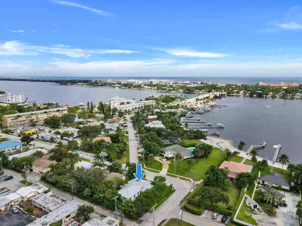 $13,000 | 137 South Oak Street, Lantana, FL 33462