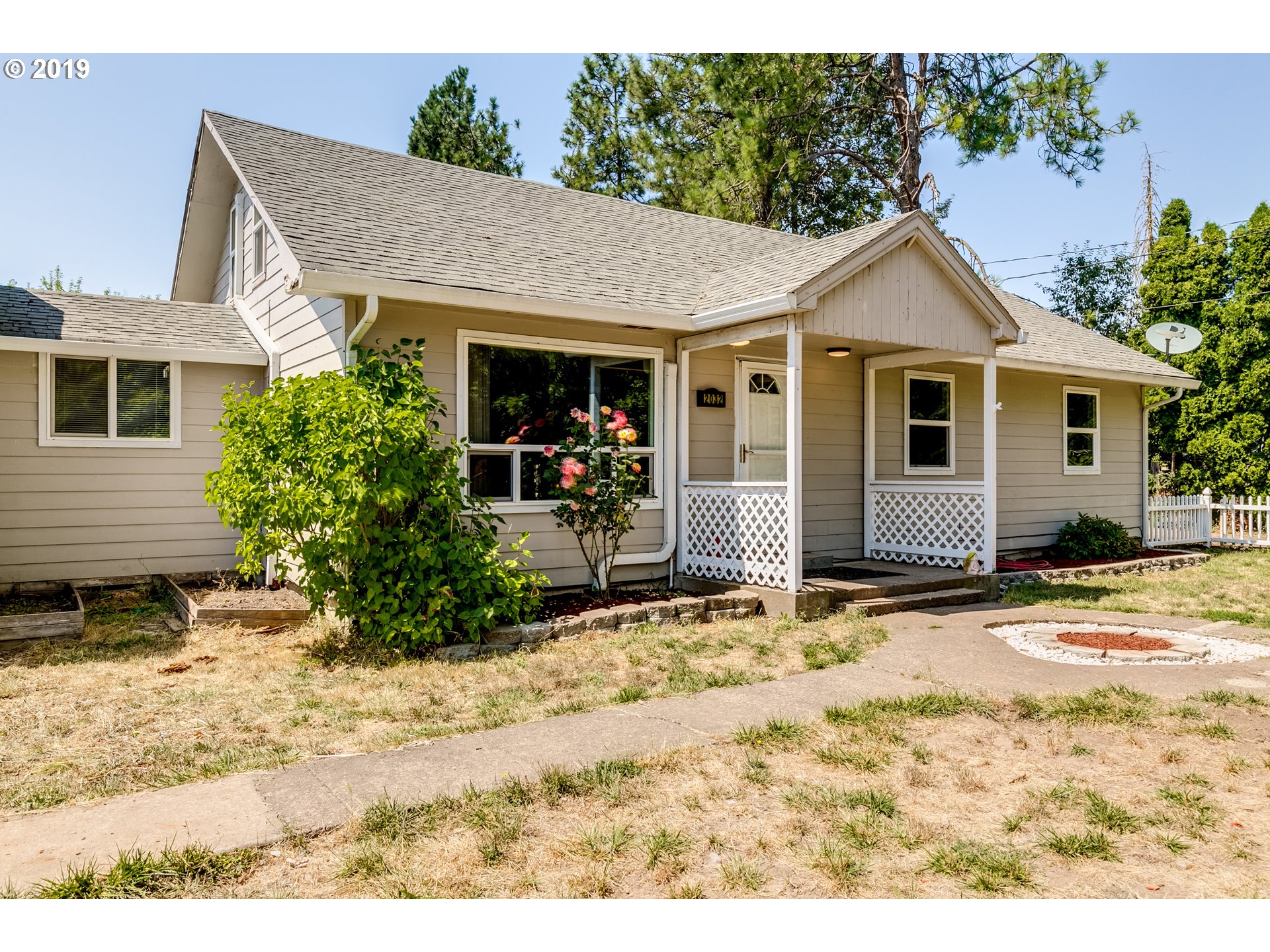 2032 Ohio Street Eugene, OR 97402 - Photo 1 of 20 Gallery Image 1