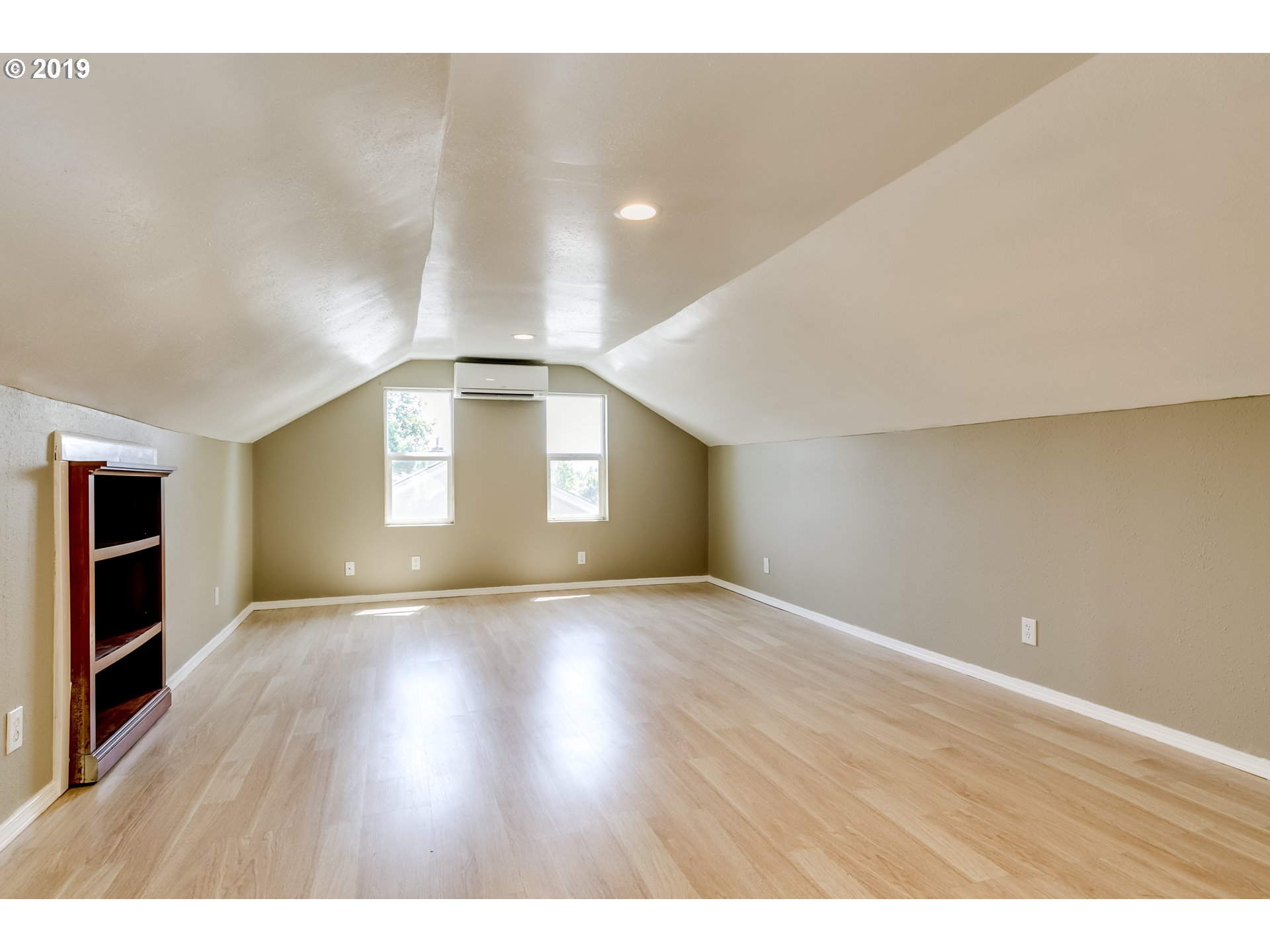 2032 Ohio Street Eugene, OR 97402 - Photo 15 of 20 Gallery Image 15