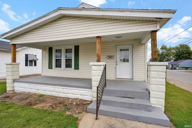 $133,000 | 2501 North Lafayette Avenue, Evansville, IN 47711