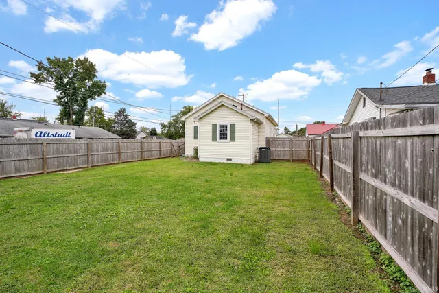 $115,000 | 2501 North Lafayette Avenue, Evansville, IN 47711