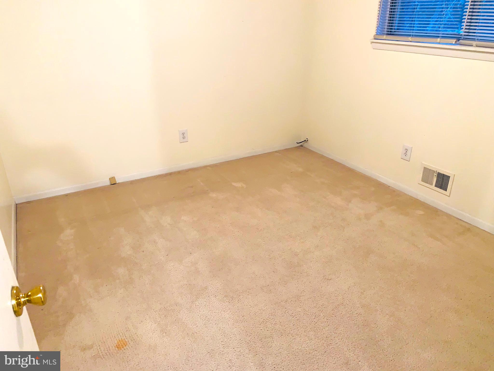 6111 Summerhill Road Temple Hills, MD 20748 - Photo 11 of 26