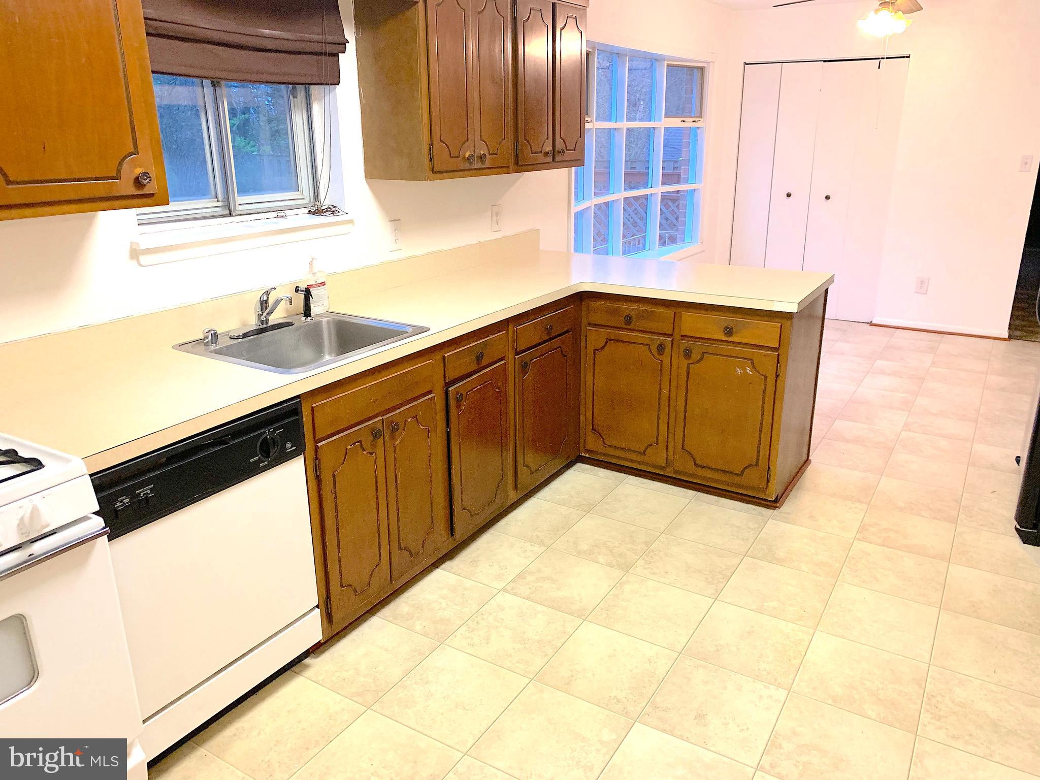 6111 Summerhill Road Temple Hills, MD 20748 - Photo 26 of 26