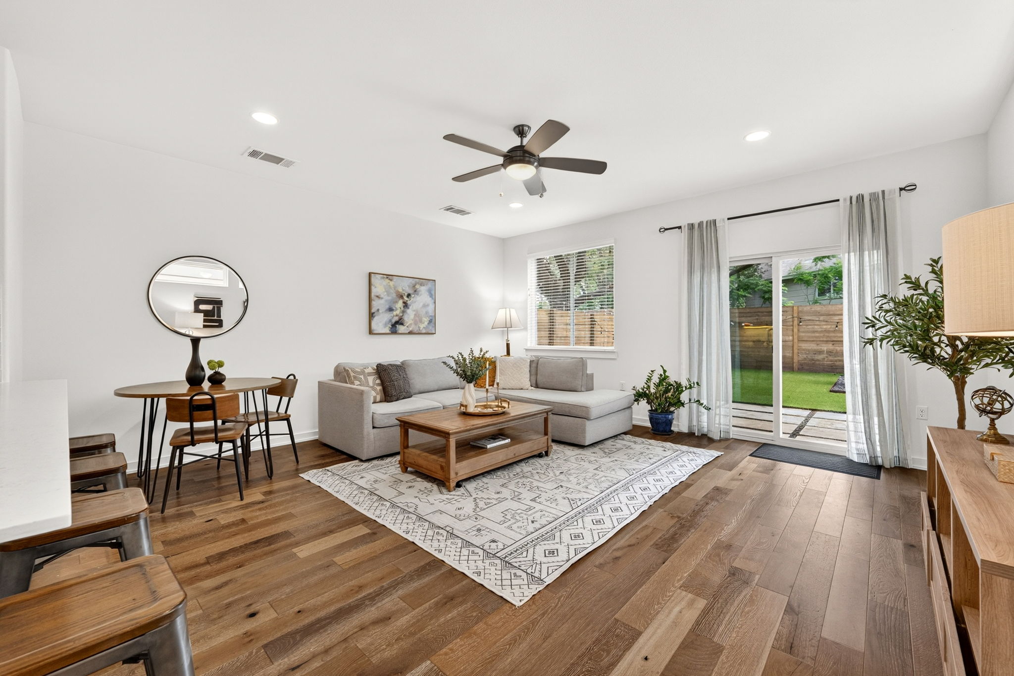 6800 Menchaca Road, Unit 13 Austin, TX 78745 - Photo 3 of 25