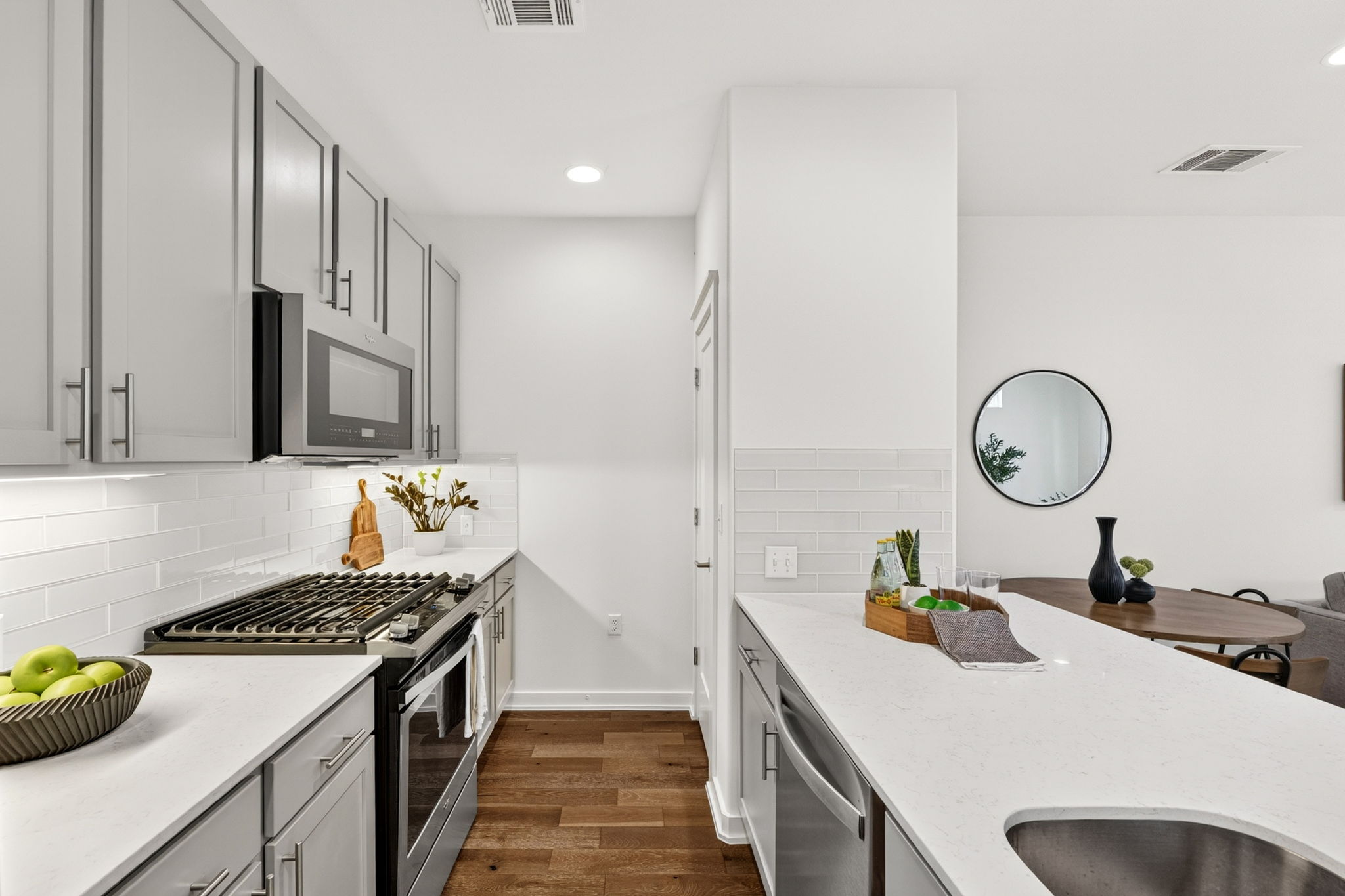 6800 Menchaca Road, Unit 13 Austin, TX 78745 - Photo 8 of 25